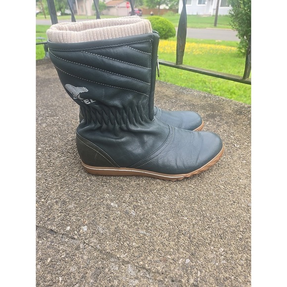 Sorel Womens‎ size 8.5 Green Leather Firenzy Breve Waterproof Boots Zipper Ankle - Picture 1 of 10